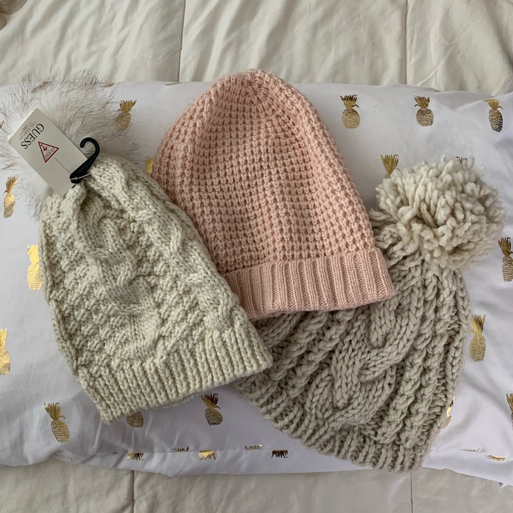 Winter knitted hat *clearout* bundle